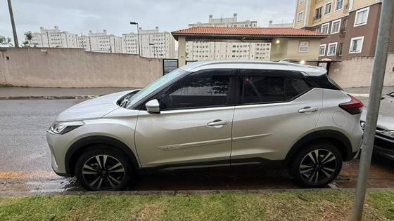 NISSAN KICKS 1.6 16V FLEXSTART ADVANCE XTRONIC NISSAN KICKS 1.6 16V FLEXSTART ADVANCE XTRONIC